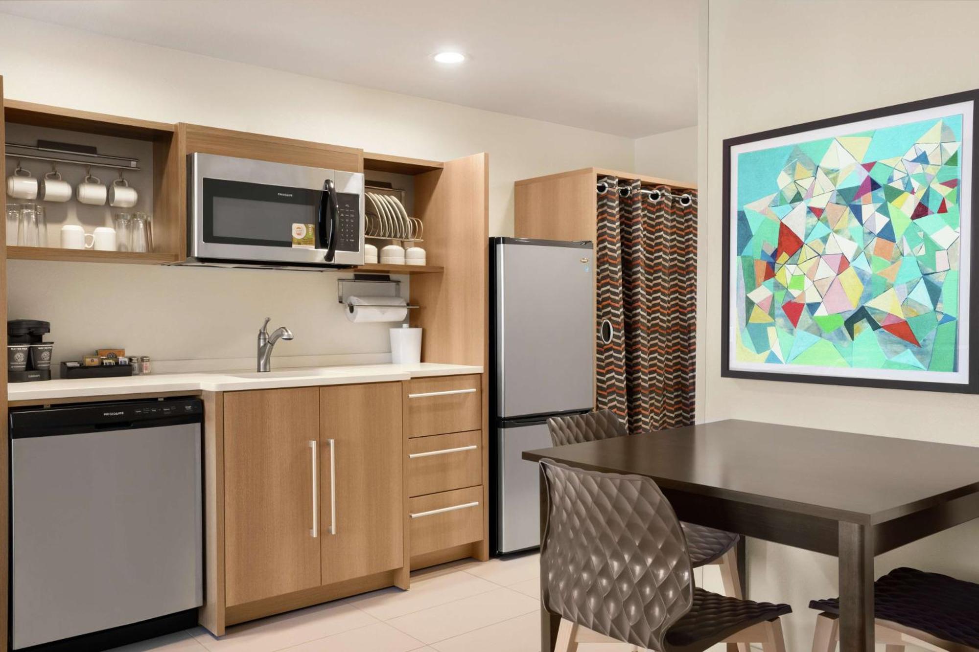 Home2 Suites By Hilton Warminster Horsham Bagian luar foto