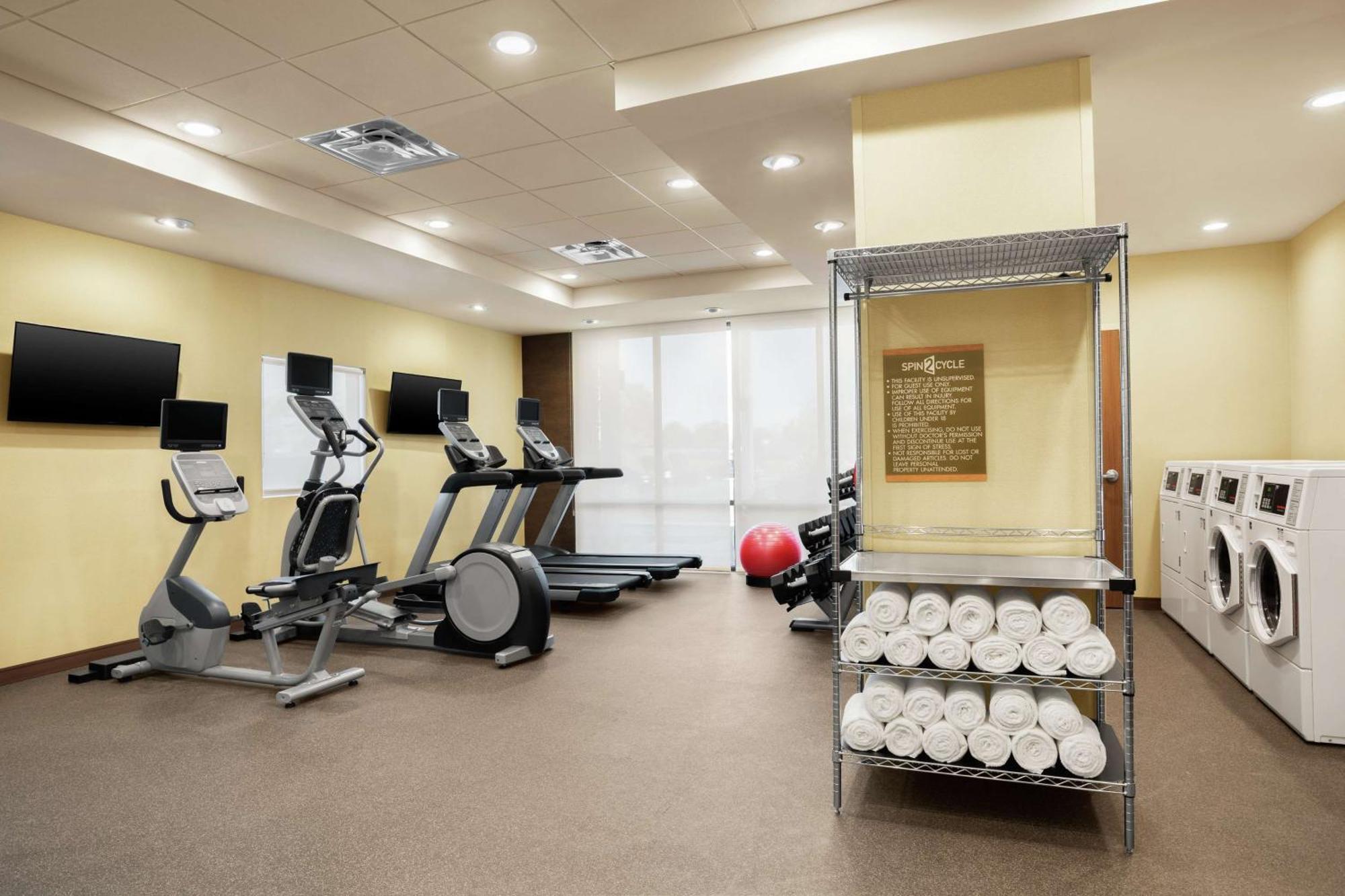 Home2 Suites By Hilton Warminster Horsham Bagian luar foto